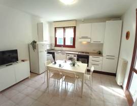 Lido di Savio-5/7 posti con clima e grande balcone.