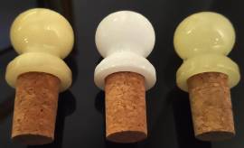 TAPPI IN ALABASTRO E SUGHERO.