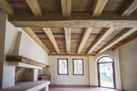 Travature in rovere antico di recupero