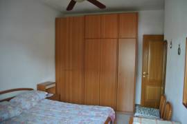 Lavinio a 100 mt. dalla spiaggia, anche quindicinale.