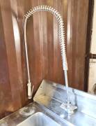 ANGOLO LAVASTOVIGLIE CON DOCCETTA USATO  