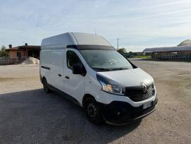 LOTTO 3 - Furgone Renault Trafic targato FF321ZH LOTTO 3 - Furgone Renault Trafic targato FF321ZH