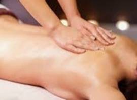 Massaggi di benessere per donne  amanti del genere.