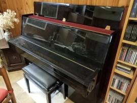 Pianoforte verticale Yamaha C110A