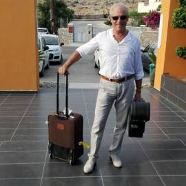 Pensionato 67 enne gradevole presenza