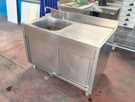 LAVELLO INOX ARMADIATO A PEDALE USATO 