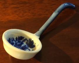 SALSIERA IN CERAMICA.