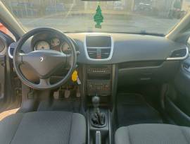 PEUGEOT 207 1.4 HDI XLINE