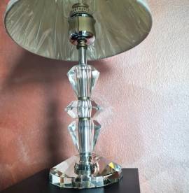 Lampada   in  cristallo sfaccettato e molato a tulipano   in stile Art Deco