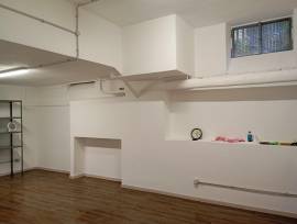 Locale hobby/Deposito/Archivio