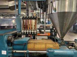 N. 2 PRESSE OLEODINAMICHE, NASTRO E TRAMOGGIA