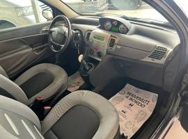 Lancia Ypsilon Oro 1.2 60 CV