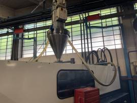 Pressa oleodinamica per stampaggio plastica Maico Presse