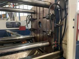 Pressa oleodinamica per stampaggio plastica Maico Presse