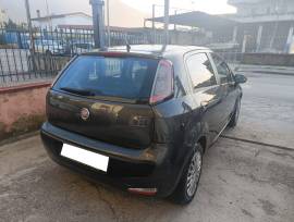 FIAT PUNTO EVO 1.3 MJT LOUNGE FIAT PUNTO EVO 1.3 MJT LOUNGE