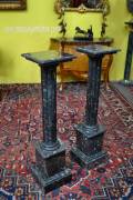 Coppia di colonne-piedistalli in marmo verde