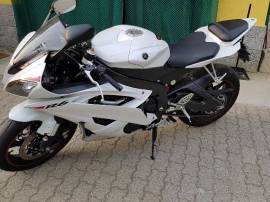  Yamaha YZF - R 6