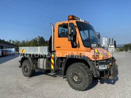 UNIMOG U400L = Patente B