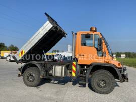 UNIMOG U400L = Patente B