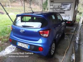 Vendesi  Hyundai  modello  i10 a benzina,  immatricolata ad ottobre 2018 , usata pochissimo,  4173 k