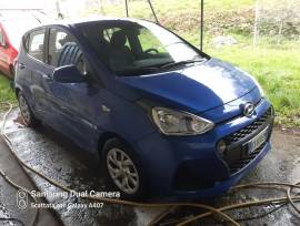 Vendesi  Hyundai  modello  i10 a benzina,  immatricolata ad ottobre 2018 , usata pochissimo,  4173 k