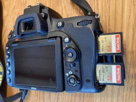 Vendo Nikon D750 in ottime condizioni con tutti gli accessori.