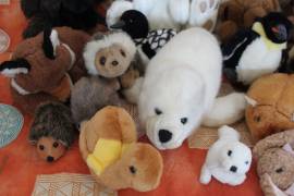 LOTTO 26 PELUCHE PUPAZZI PUPAZZETTI ORSACCHIOTTI ANIMALI USATI