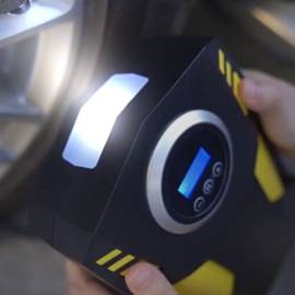 Mini Compressore Aria Portatile Gomme Auto Digitale 12V con Luce di Emergenza