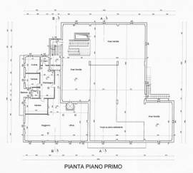 Immobile Commerciale con 2 alloggi con terreno edificabile vicinino A5  