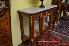 Credenza a vetrina stile Luigi XV