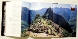 Perù.Crocevia di popoli e civiltà in cofanetto di Luciano Nervi Ed: Velar gennaio, 1998