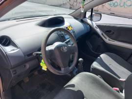 Vendo Toyota Yaris