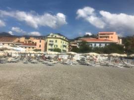 Cogoleto Centro (Liguria) - Vacanze sul lungomare