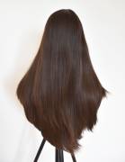 Parrucca lunga con attaccatura invisibile veri capelli lisci castani
