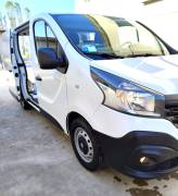 RENAULT TRAFIC FULL OPTIONAL (motore nuovo)