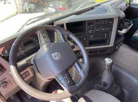 VOLVO FM 11 450 EURO 6 CABINA BASSA PASSO 4300 1° ASSE 8 TON.TERZO ASSE INTELLIGENTE SCARRABILE