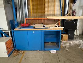 SCAFFALATURE, SOPPALCHI E ATTREZZATURE MAGAZZINO