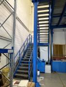 SCAFFALATURE, SOPPALCHI E ATTREZZATURE MAGAZZINO