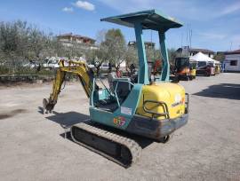 Miniescavatore usato YANMAR B17