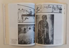 L'arte degli Etruschi.Produzione e Consumo di Mauro Cristofani Ed.CDE su licenza Einaudi, 1978