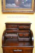 Schedario-classificatore a serrandina con piano superiore a rullo