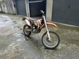 Motociclo KTM 125 EXC