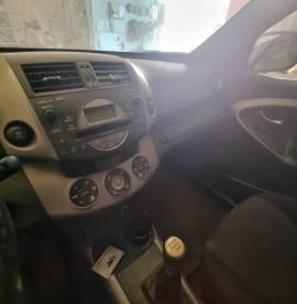 AUTOVETTURA TOYOTA RAV 4