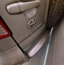 AUTOVETTURA TOYOTA RAV 4