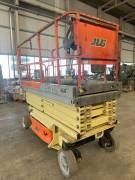 Piattaforma verticale a forbice JLG Modello 3246 ES