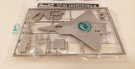 Kit di montaggio in plastica Lockheed YF-22 Lightning II Revell N. 04016 Scala 1:144 nuovo