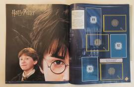 Album figurine Harry Potter Maghi e Streghe Panini 2021 vuoto con poster + 6 figurine diverse Album figurine Harry Potter Maghi e Streghe Panini 2021 vuoto con poster + 6 figurine diverse