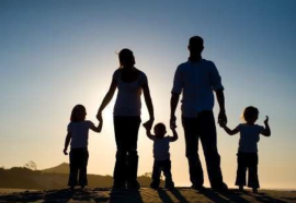 Giovane uomo serio cerca moglie