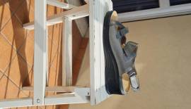 vendesi sandali per donna