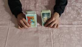 Cerchiamo cartomanti esperti per lavoro  Serve linea ADSL, 